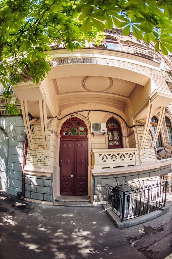 Хостел Hipstel Одесса Экстерьер фото